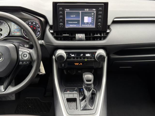 Used 2019 Toyota RAV4 LE image 16