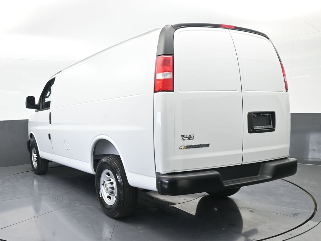 New 2025 Chevrolet Express 2500 w/ Driver Convenience Package image 4