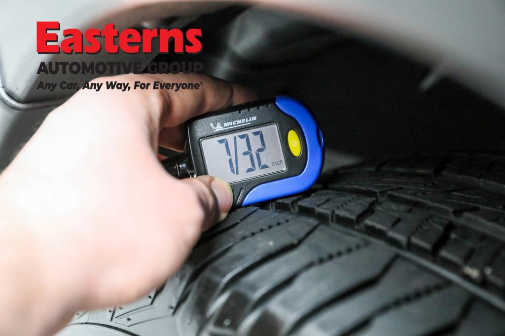 Used 2023 Nissan Pathfinder SL image 28