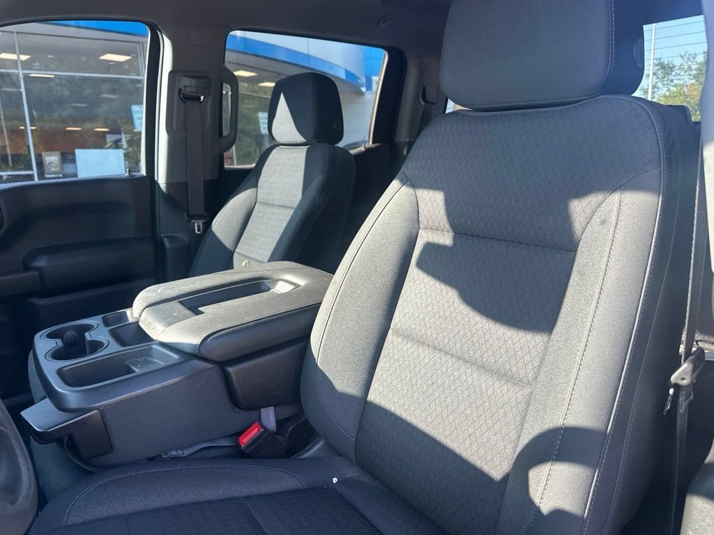 Used 2023 Chevrolet Silverado 1500 Custom AWD/4WD image 11