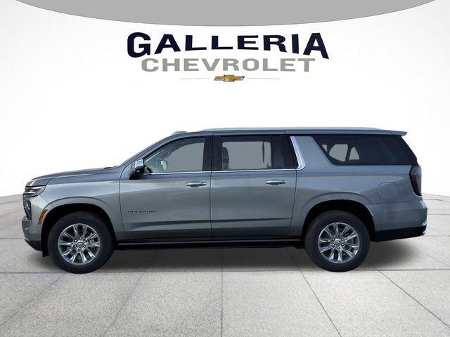 New 2026 Chevrolet Suburban Premier RWD image 4
