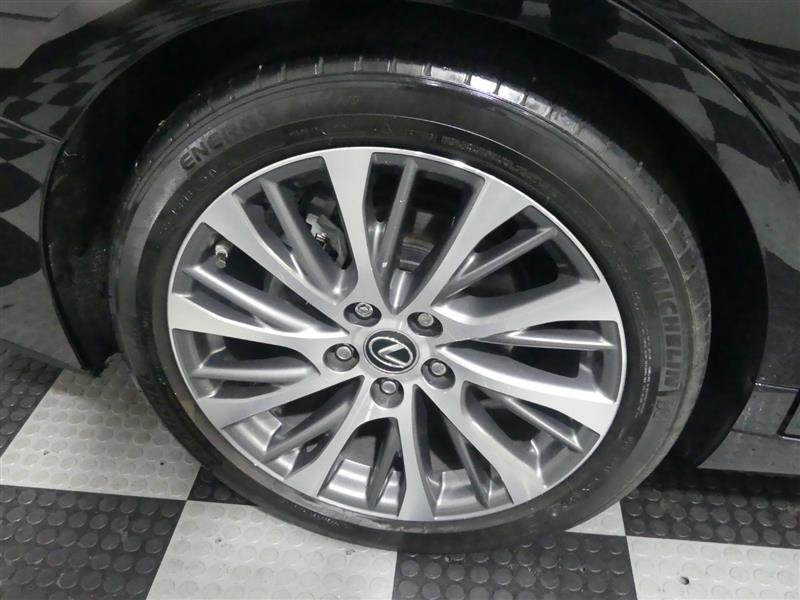 Used 2020 Lexus ES 350 w/ Premium Package image 17