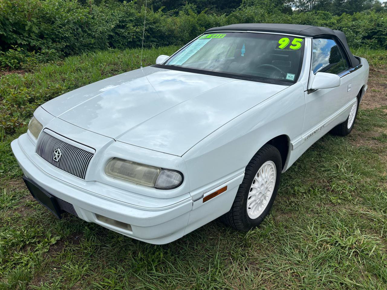 Used 1995 Chrysler LeBaron GTC FWD video 1