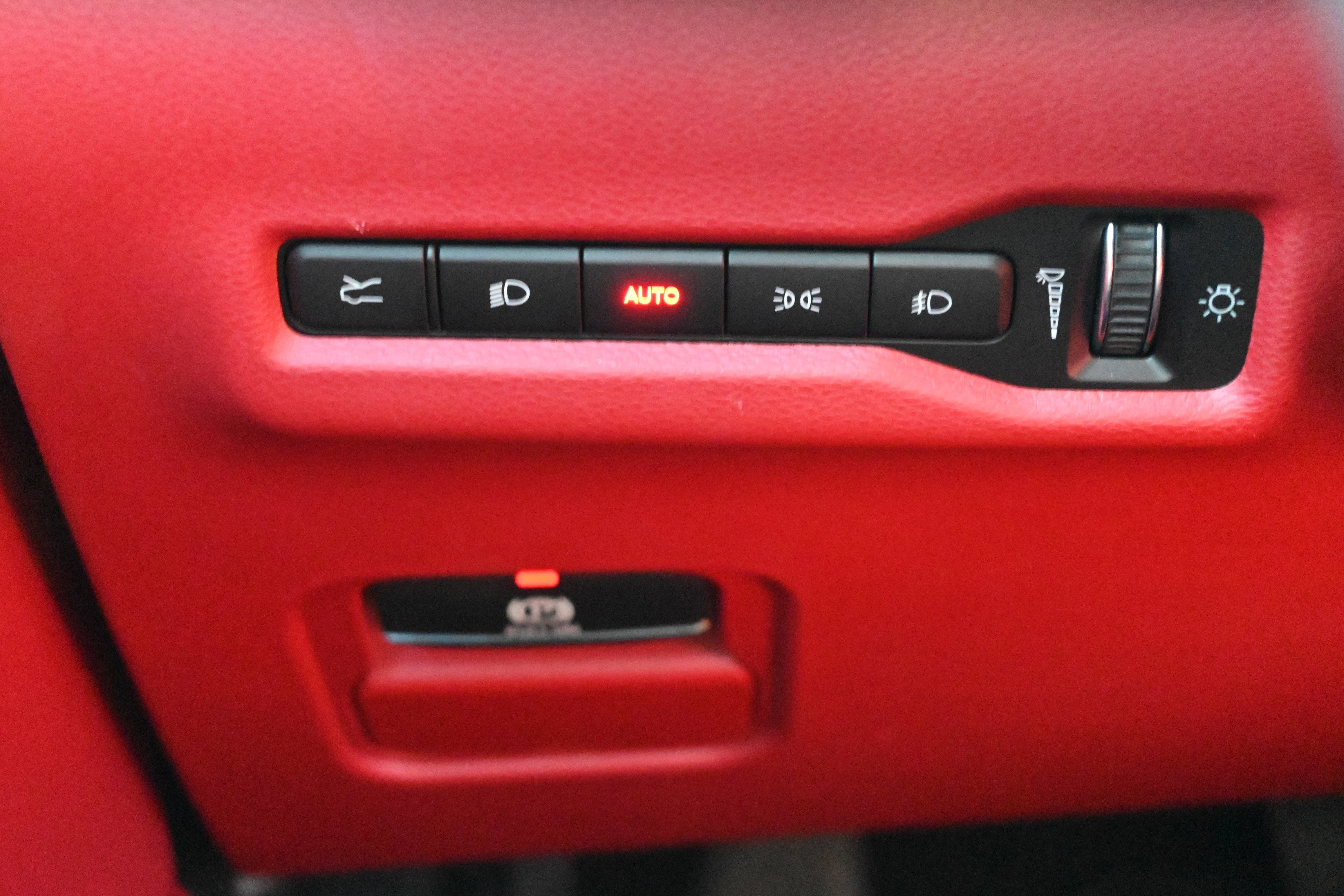 Used 2024 Jeep Wagoneer Launch Edition image 33