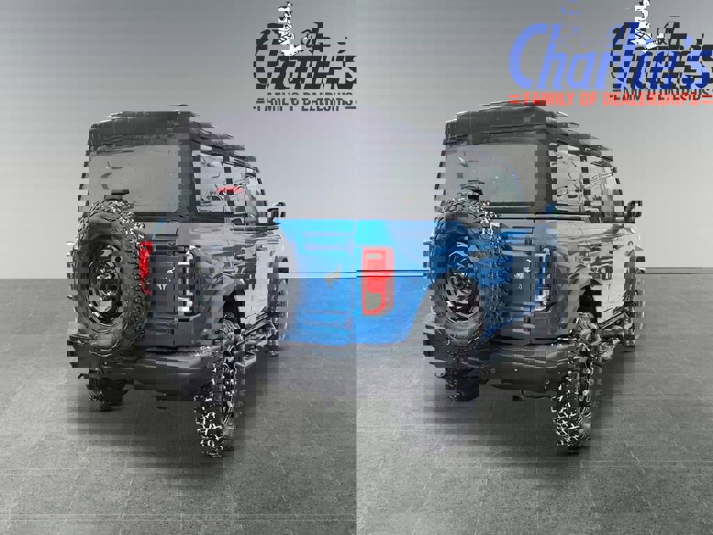 Used 2023 Ford Bronco Black Diamond image 4