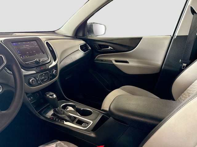 Used 2021 Chevrolet Equinox LS FWD image 22