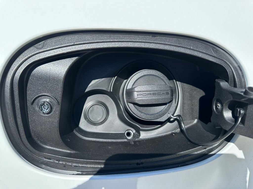 New 2026 Porsche Cayenne AWD/4WD image 41