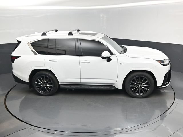Used 2023 Lexus LX 600 F Sport w/ Accessory Package (Z1) AWD/4WD image 13