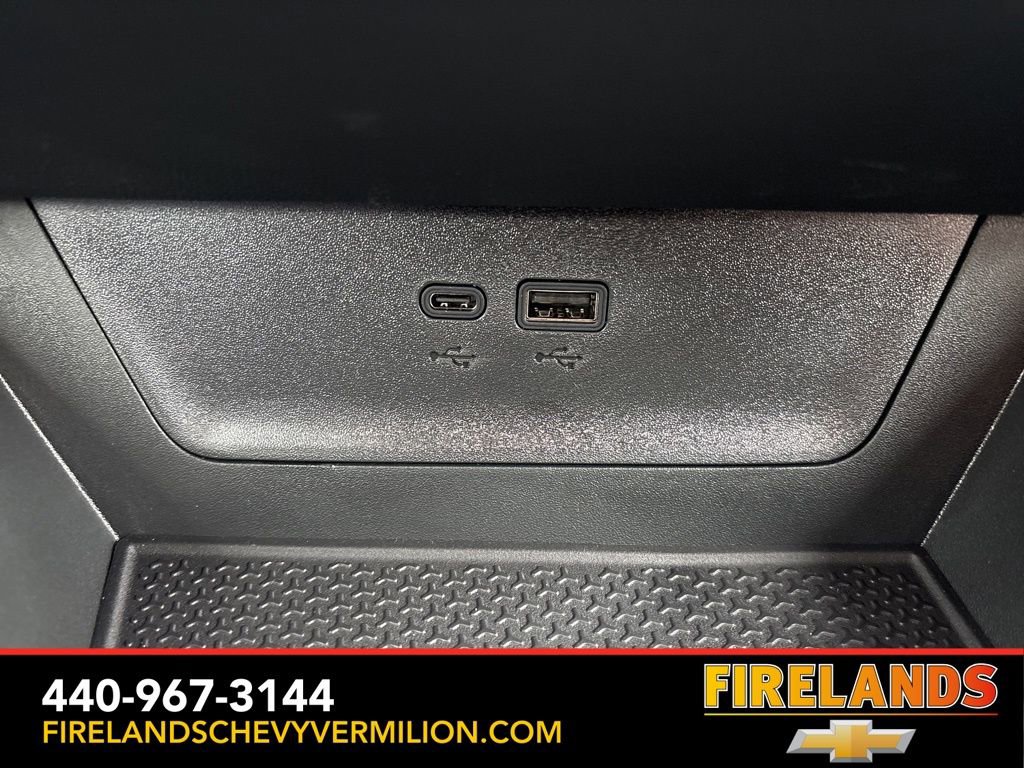 New 2026 Chevrolet Equinox LT w/ Convenience Package II image 24