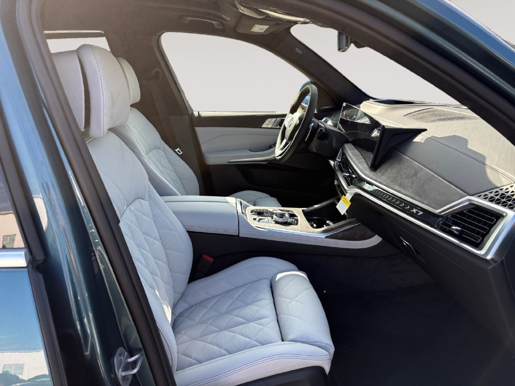 New 2027 BMW X7 xDrive40i AWD/4WD image 15