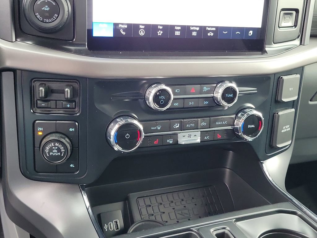 New 2026 Ford F150 XLT w/ Equipment Group 302A MID image 28