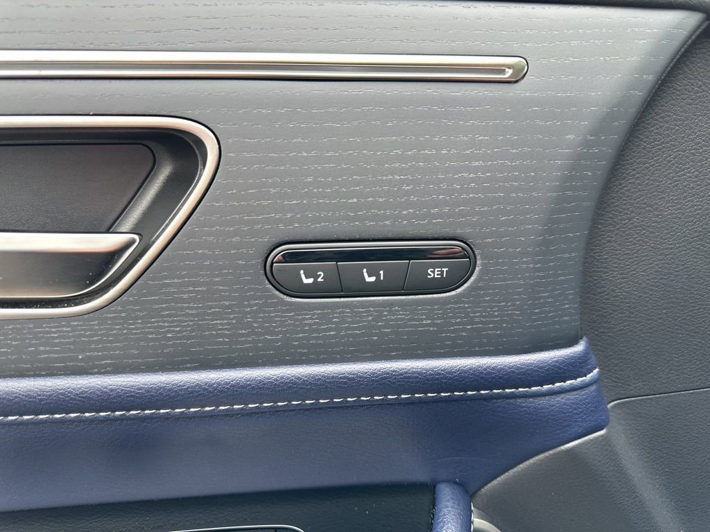 New 2026 INFINITI QX80 4WD w/ Sport Exterior Package image 37