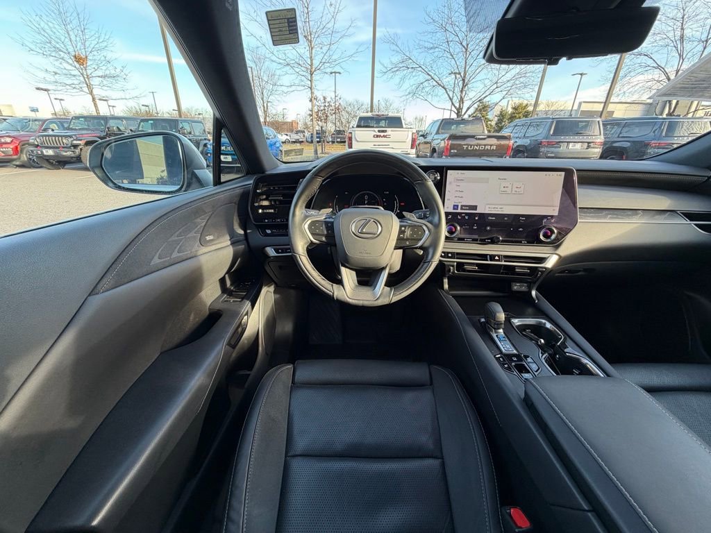 Used 2024 Lexus RX 350 AWD image 19