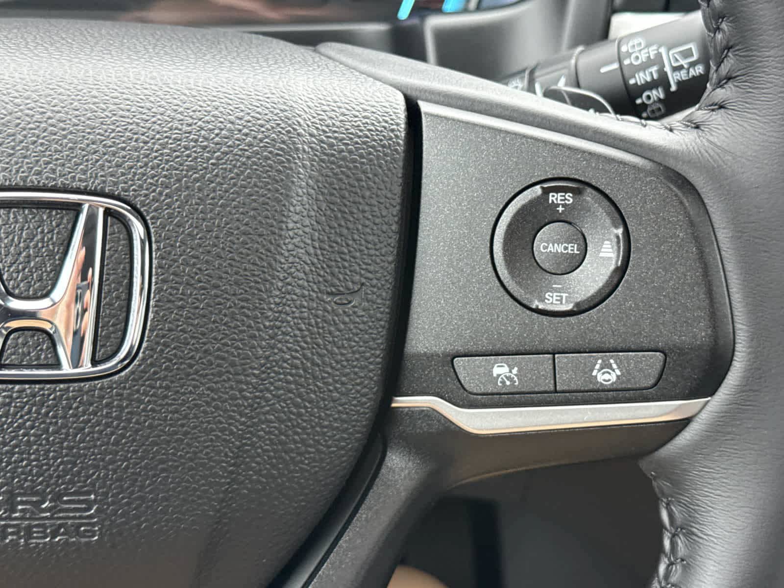 Used 2024 Honda Odyssey EX-L image 16