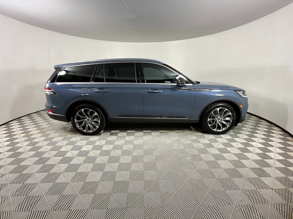 Used 2025 Lincoln Aviator Reserve image 5