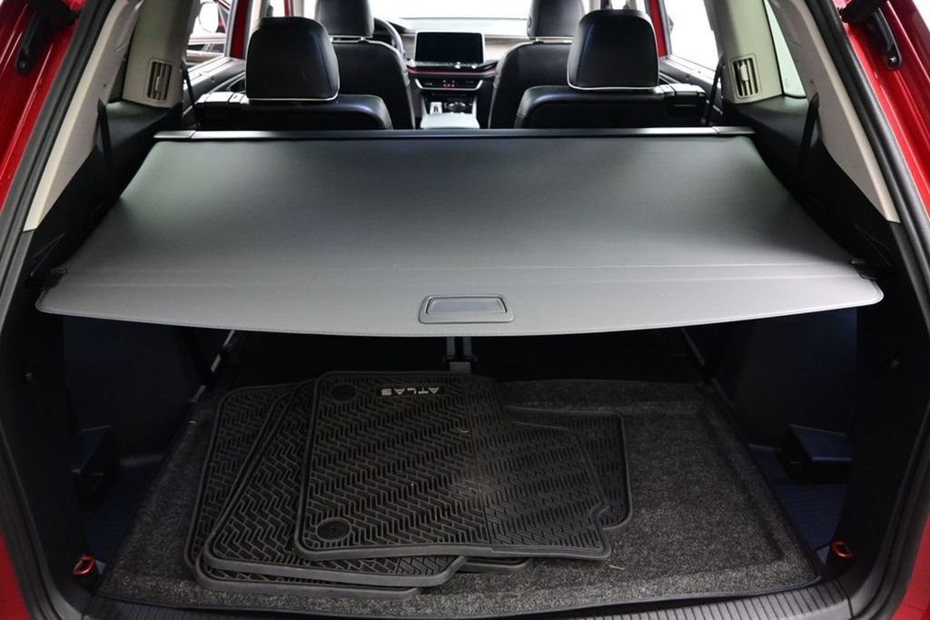 Used 2024 Volkswagen Atlas SEL Premium R-Line AWD/4WD image 52