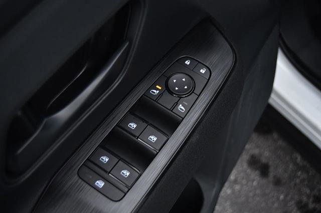 New 2026 Nissan Kicks S image 9