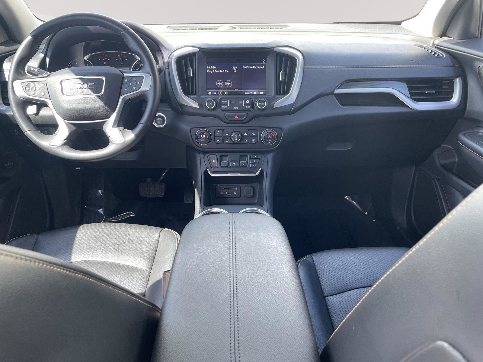 Used 2018 GMC Terrain SLT w/ Preferred Package image 17