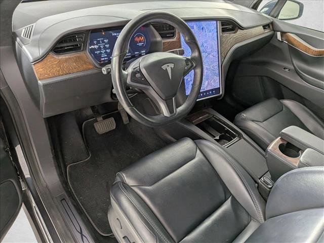 Used 2019 Tesla Model X 75D AWD/4WD image 4