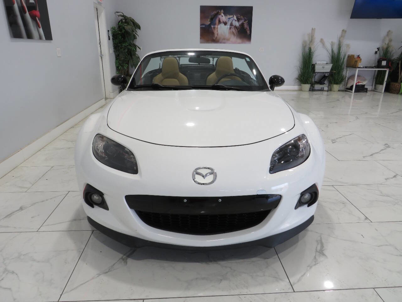 Used 2015 MAZDA MX-5 Miata Club RWD image 16