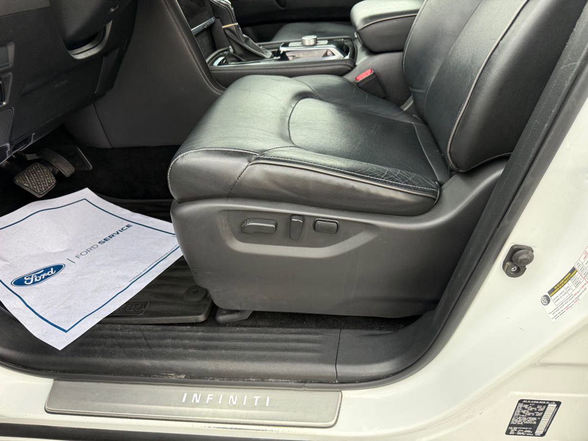 Used 2022 INFINITI QX80 Luxe w/ Cargo Package image 30