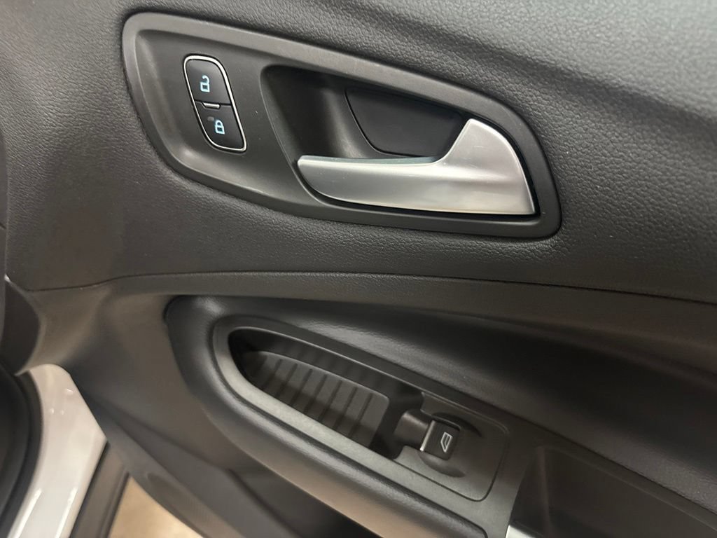 Used 2019 Ford Escape SEL AWD/4WD image 28