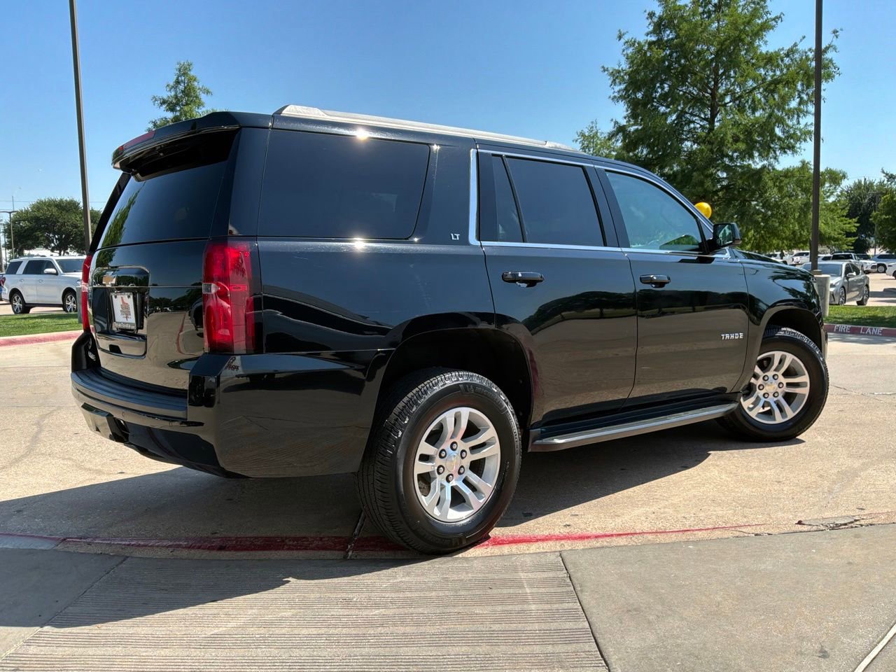 Used 2018 Chevrolet Tahoe LT RWD image 6