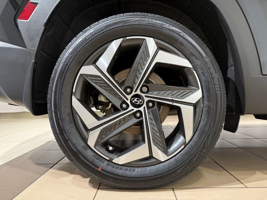 Used 2023 Hyundai Tucson SEL w/ Convenience Package AWD/4WD image 9