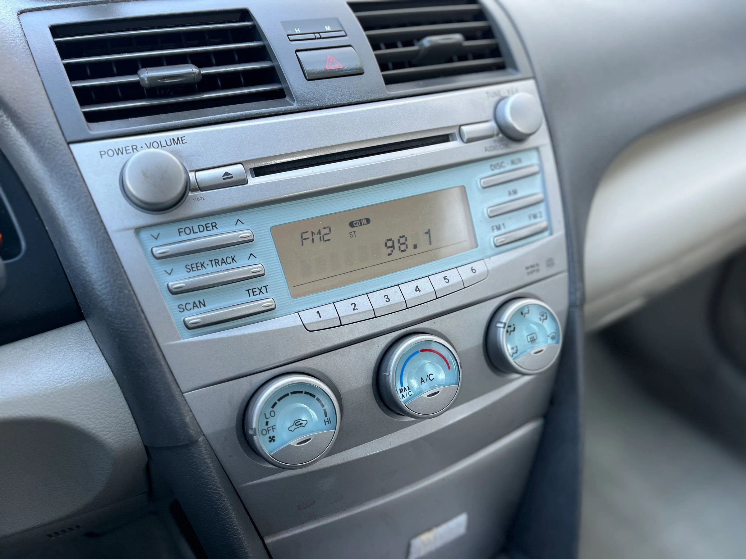 Used 2008 Toyota Camry image 19