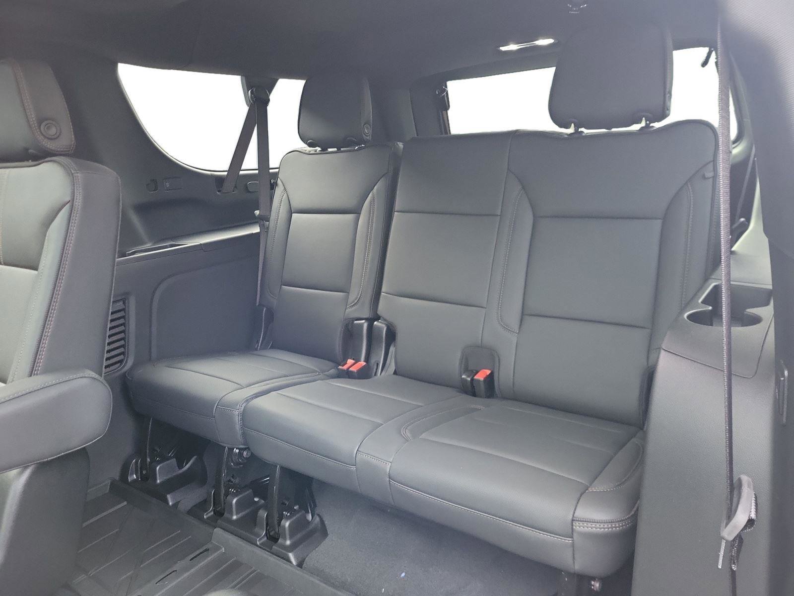 New 2026 Chevrolet Suburban High Country image 22