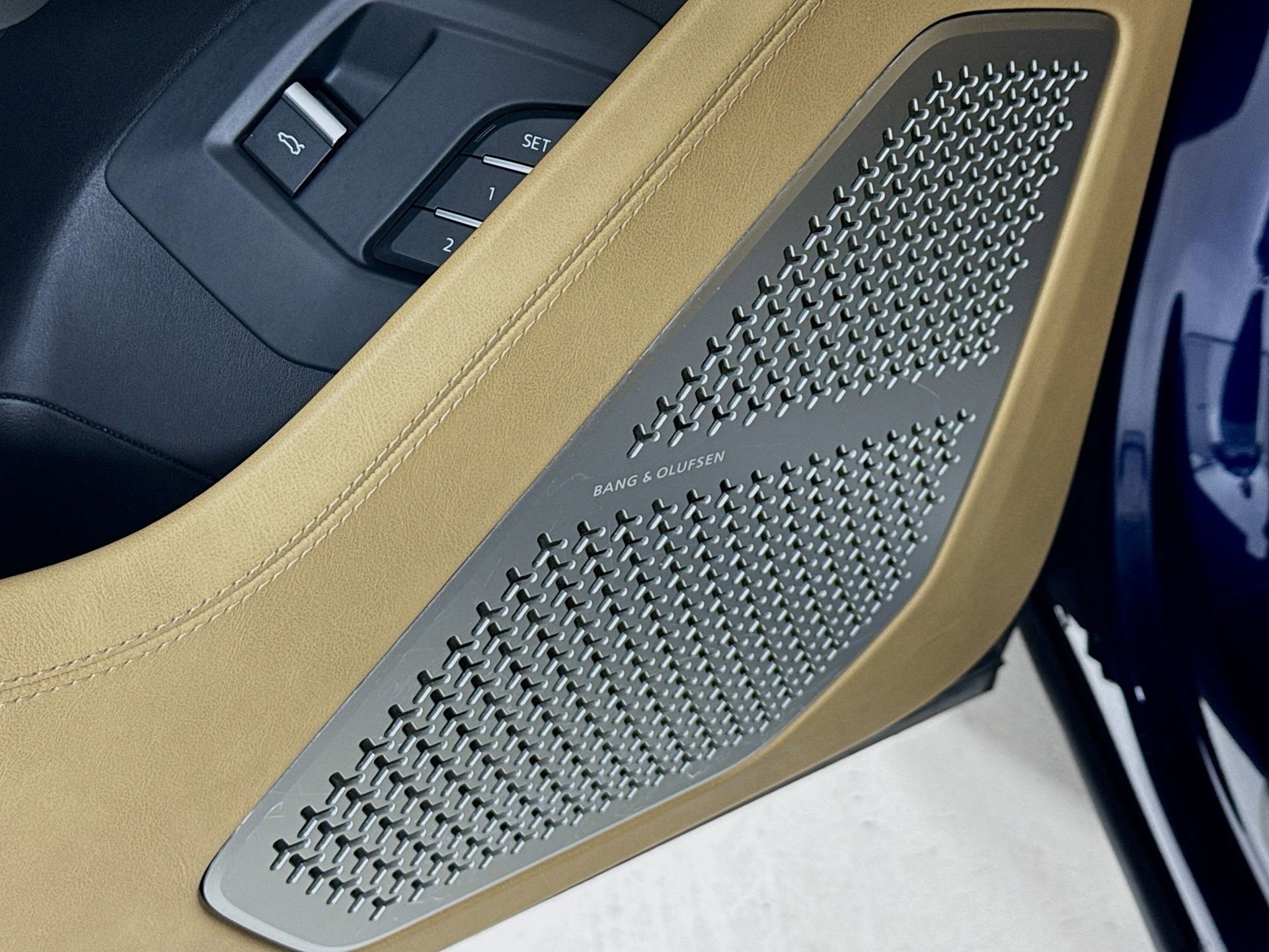 Used 2020 Lamborghini Urus image 20