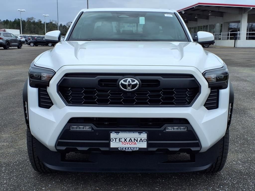 New 2025 Toyota Tacoma TRD Off-Road w/ TRD Off Road Premium Package AWD/4WD image 2