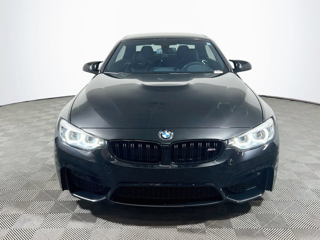 Used 2018 BMW M4 Convertible w/ Competition Package RWD image 2