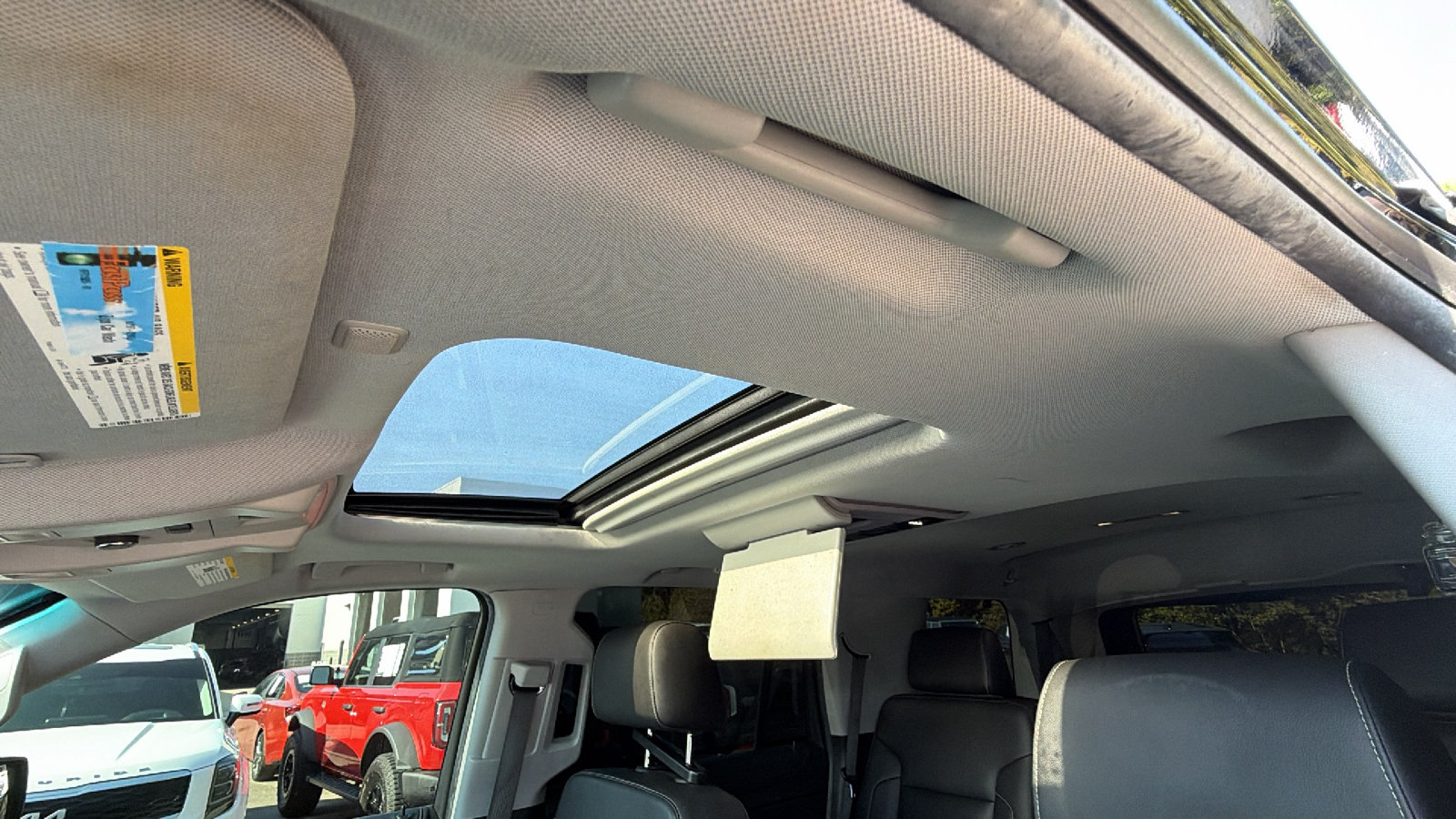 Used 2016 Chevrolet Tahoe LT AWD/4WD image 16