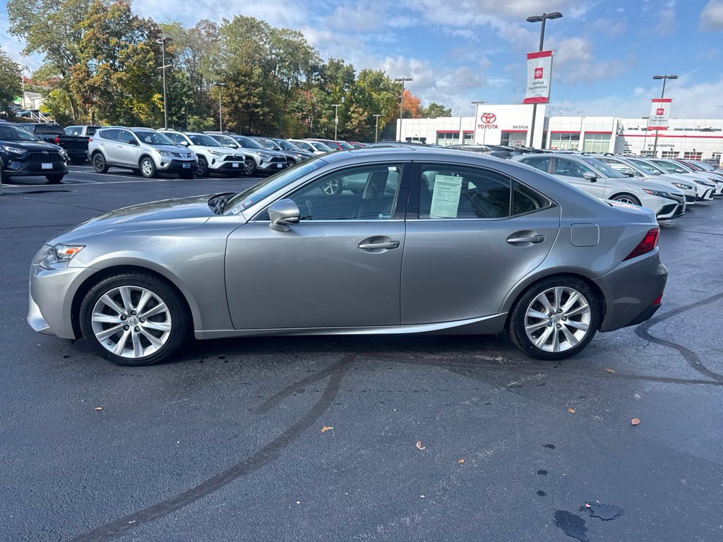 Used 2016 Lexus IS 300 AWD w/ Premium Package image 3