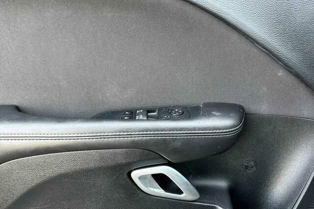 Used 2023 Dodge Challenger SXT w/ Blacktop Package image 11