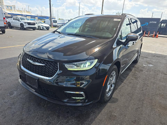 Used 2023 Chrysler Pacifica Limited
