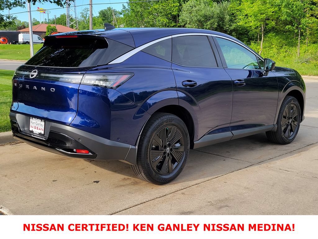 Certified 2025 Nissan Murano SV AWD/4WD image 3
