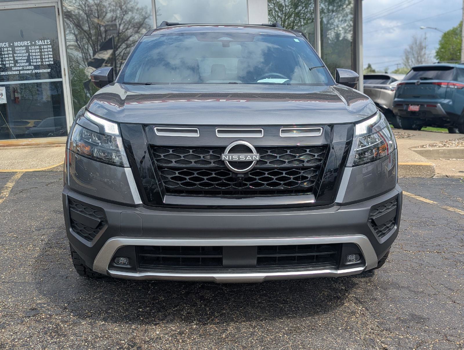 Certified 2025 Nissan Pathfinder Rock Creek AWD/4WD image 7