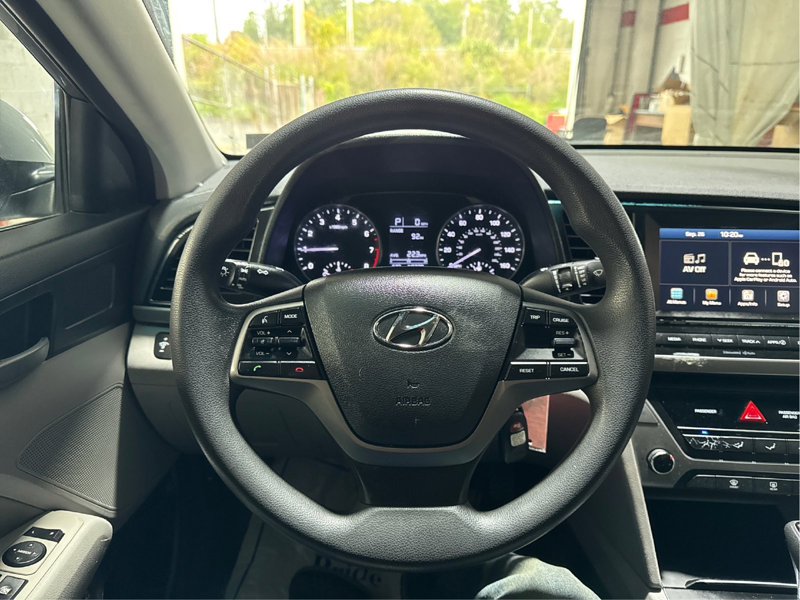Used 2017 Hyundai Elantra SE FWD image 17