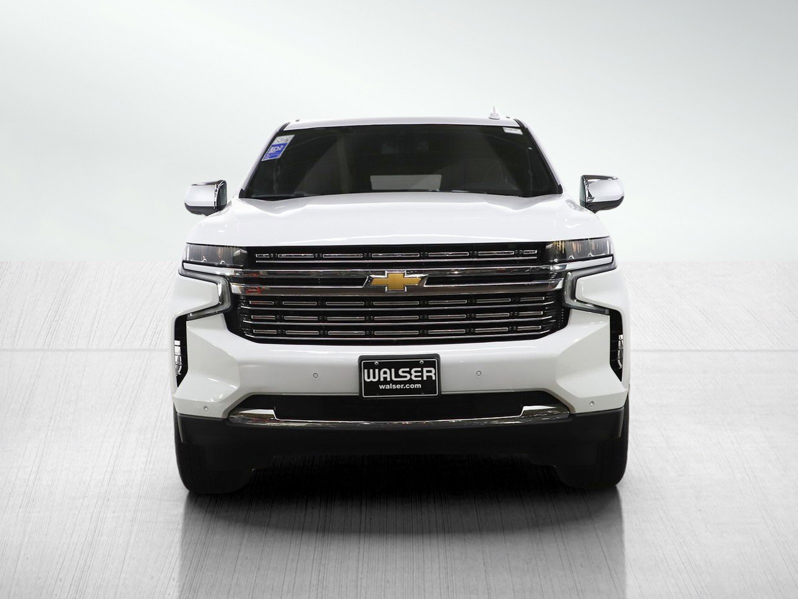 Used 2023 Chevrolet Suburban Premier AWD/4WD image 8