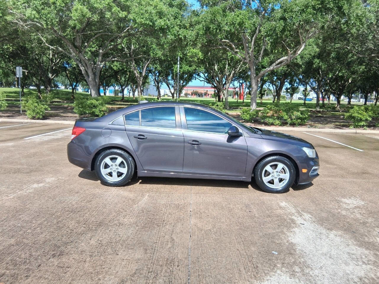 Used 2016 Chevrolet Cruze LT FWD image 7
