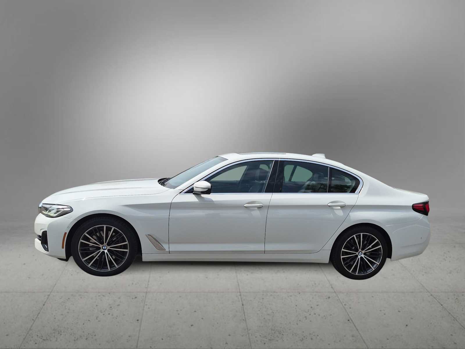 Used 2021 BMW 540i xDrive w/ Premium Package AWD/4WD image 5
