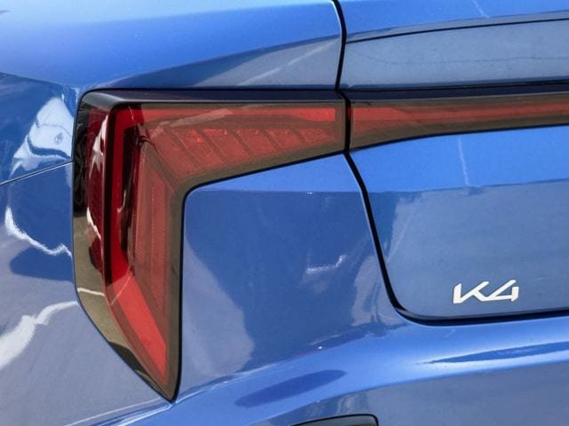 Used 2025 Kia K4 GT-Line w/ GT-Line Sunroof Package FWD image 6