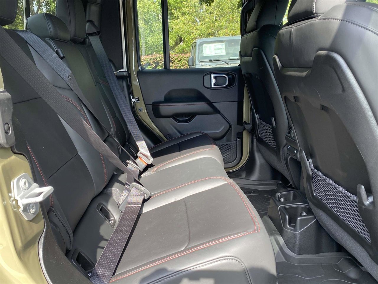 New 2025 Jeep Gladiator Rubicon image 31