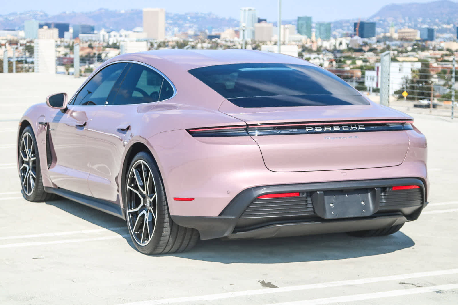 Used 2025 Porsche Taycan 4S image 9