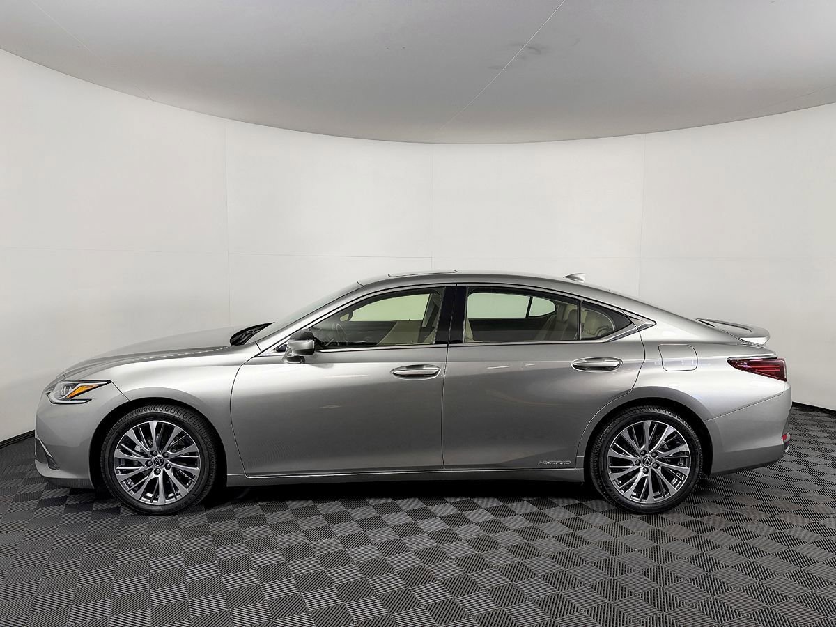 Used 2019 Lexus ES 300h w/ Premium Package FWD image 18