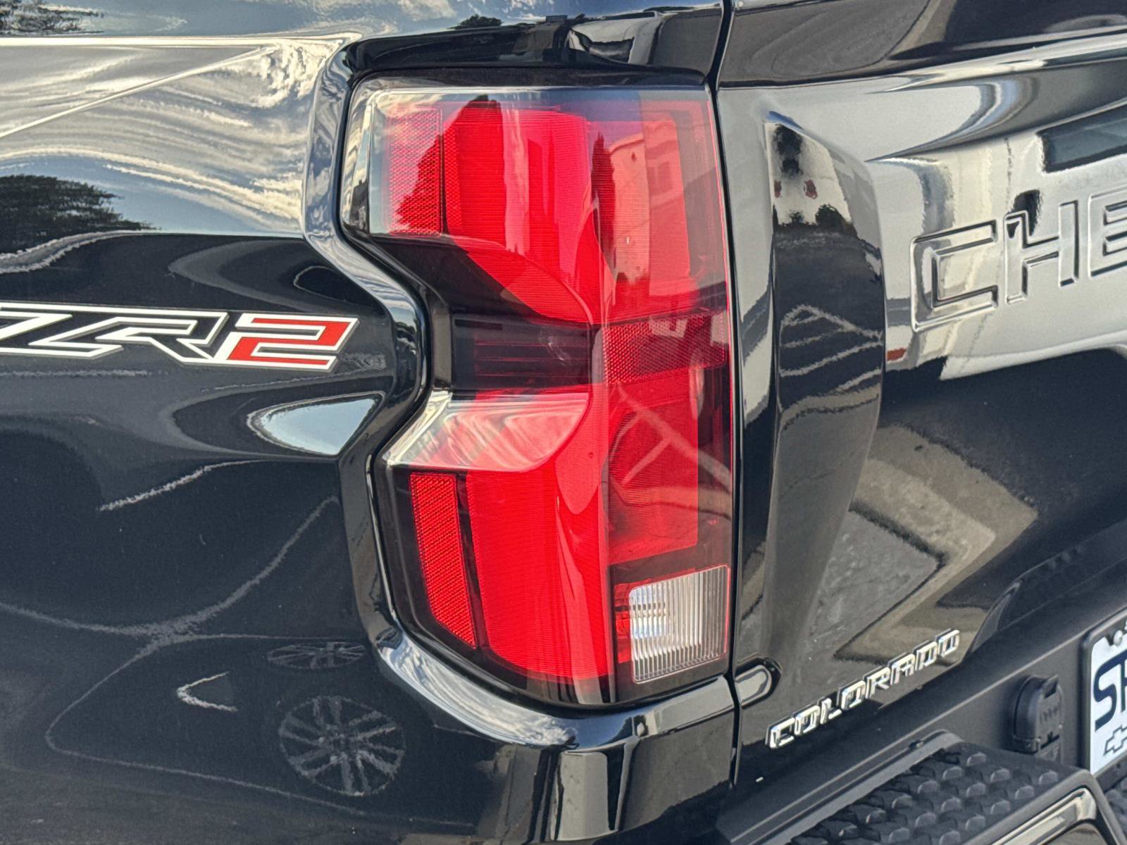 New 2026 Chevrolet Colorado ZR2 w/ Technology Package image 27