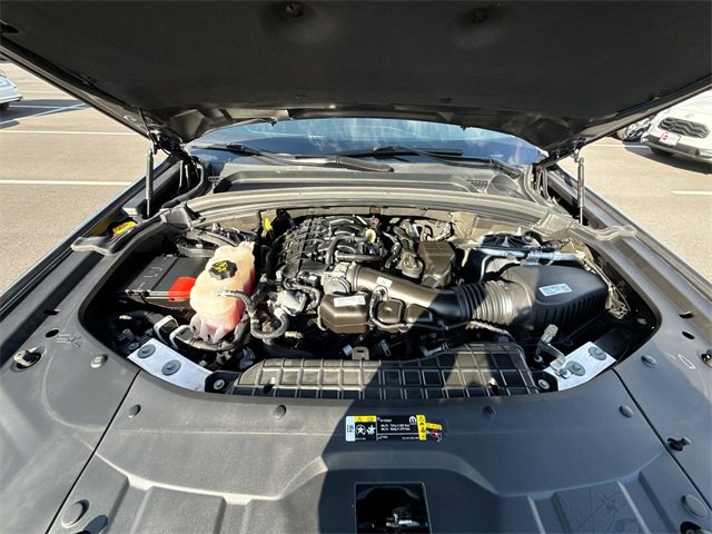 Used 2023 Jeep Grand Cherokee Limited w/ Luxury Tech Group II image 43