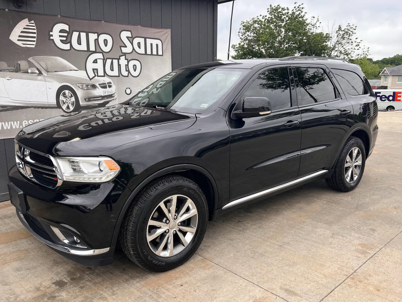 Used 2016 Dodge Durango Limited AWD/4WD image 3